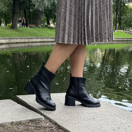 Ботинки женские WONDERS