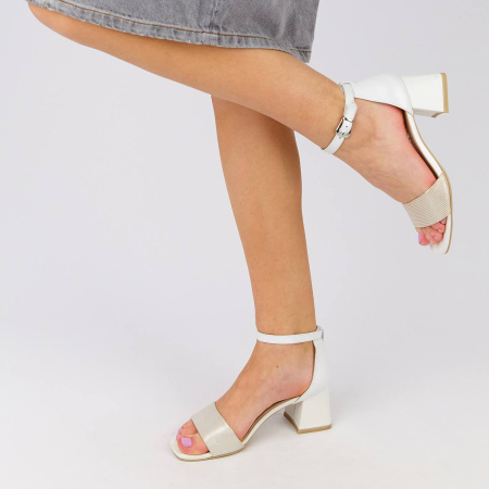 Босоножки женские CAPRICE