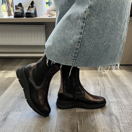 Ботинки женские PITILLOS