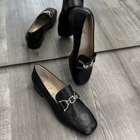 Туфли женские CAPRICE