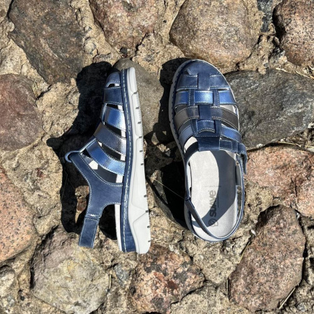 Босоножки женские SUAVE